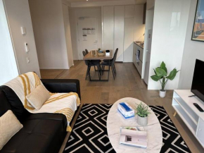 Wyndel Apartments One Bedroom COL89606s